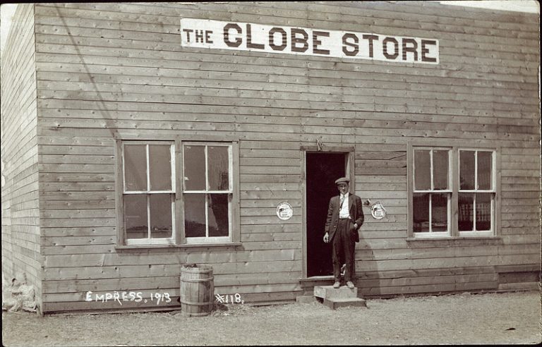 1913 Empress - The Globe Store