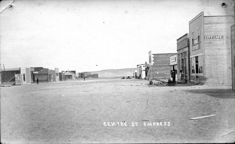 Empress - Centre St