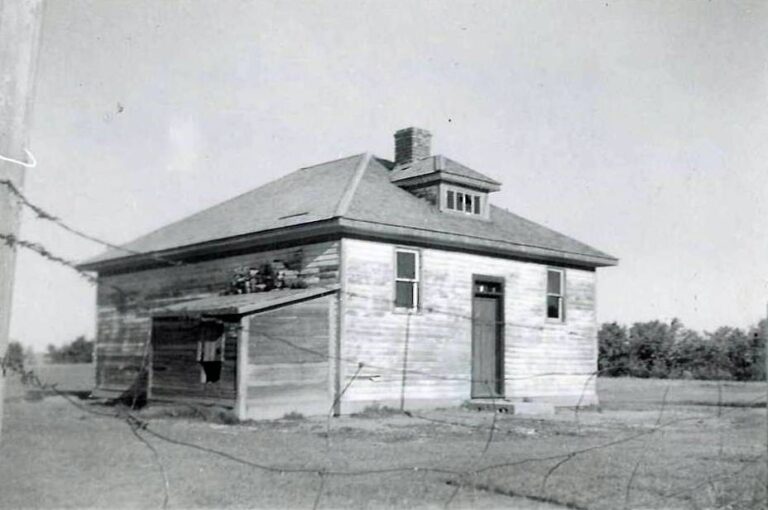 Mayfield School 1943-1944. Marie Steinley taught here from March 1943- June 1944