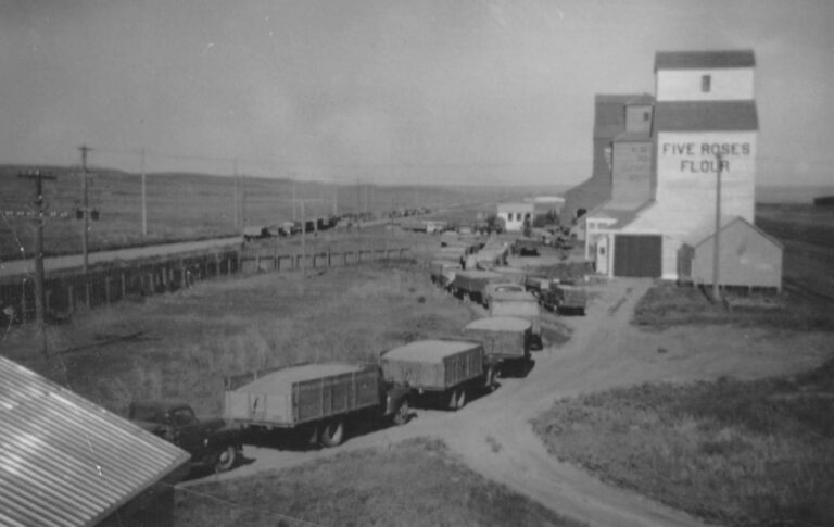 Pioneer elevator and flour mill. 1930s or 1940s. submitted by Bernice Kislanko