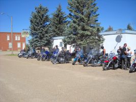 Motorcycles at old Empress Motor Inn